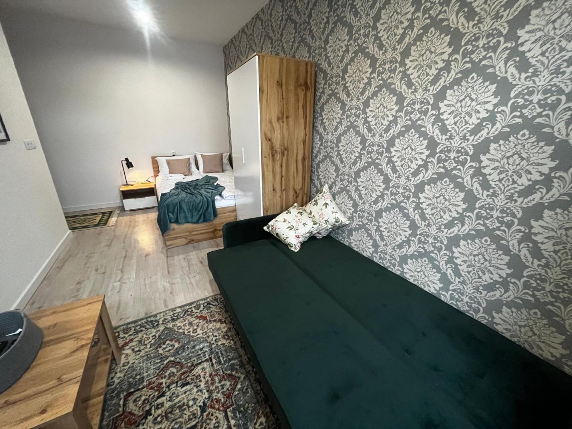 Apartamenty Dbrw Jezyce Poznan Exterior photo